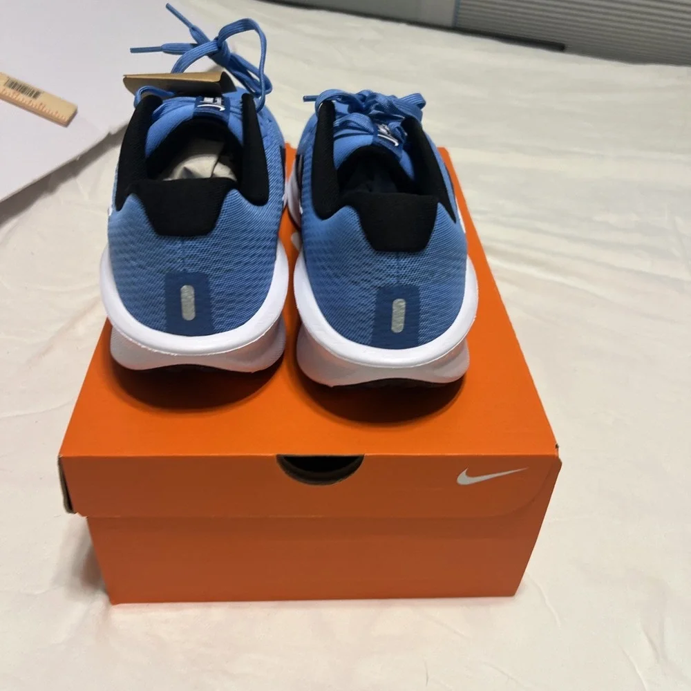 Nike Downshifter 13 Blue/white Sneakers FD6454-404 Mens Size11 New In Box